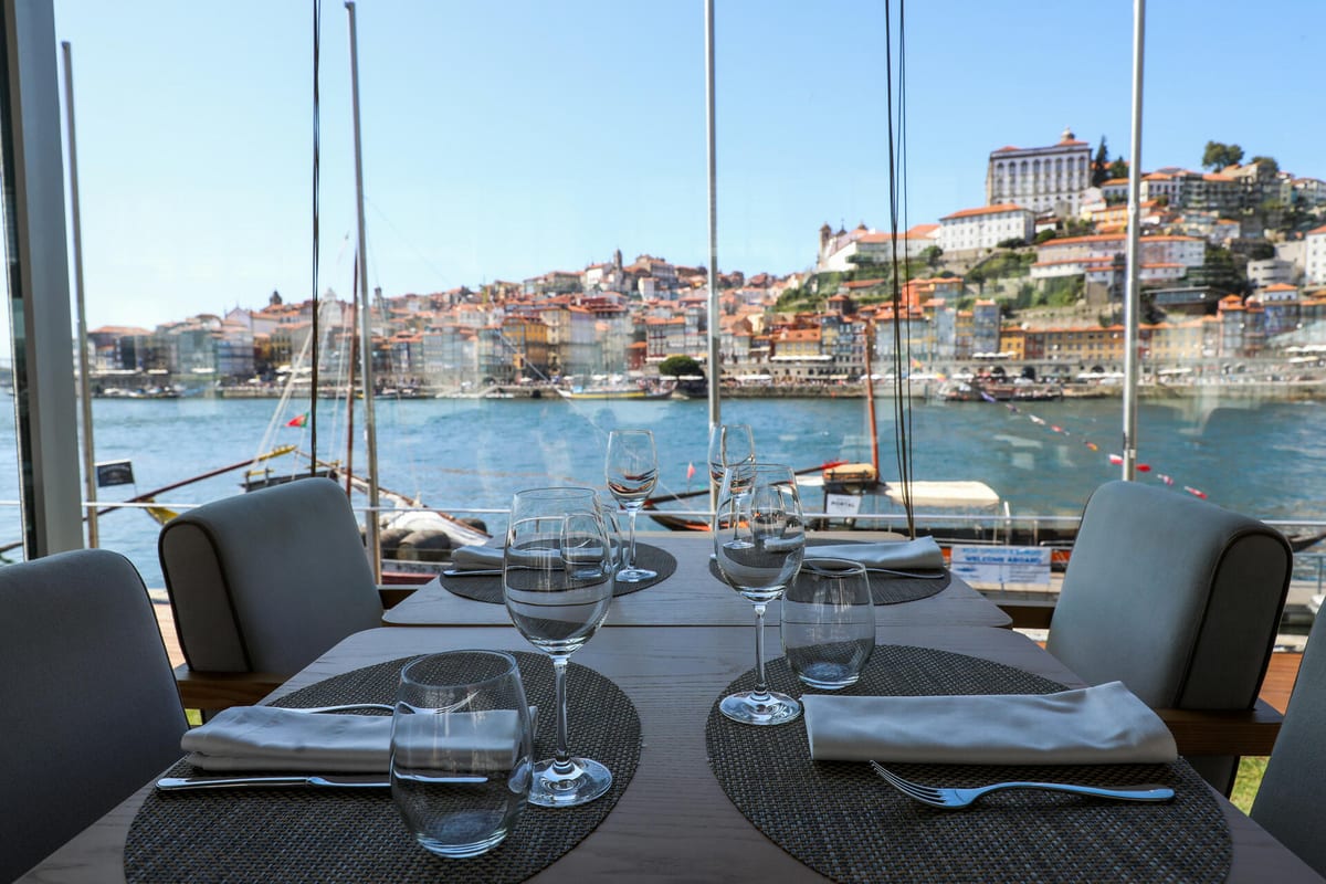 Caves Calém - Tour, Tasting & Lunch – Vila Nova de Gaia, Douro